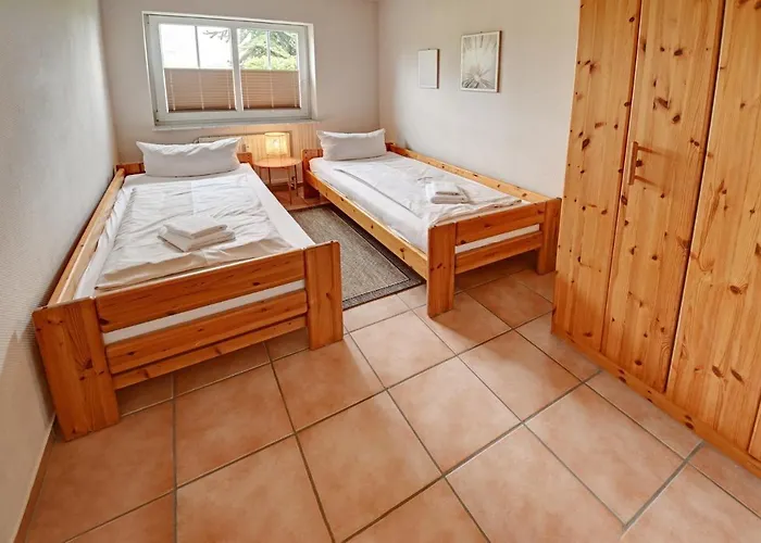 Fewo1846 - Am - Familienfreundliche Mit 2 Schlafzimmern, Terrasse Und Garten Appartement